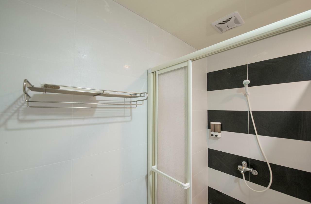 Sunny House Apartman Lotung Kültér fotó